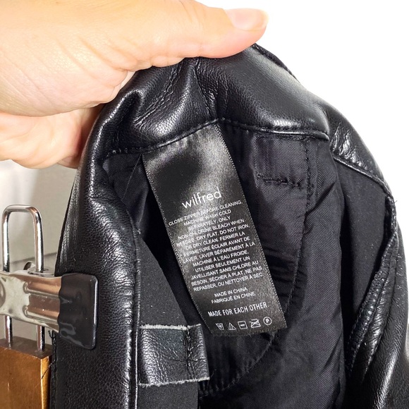 Aritzia Wilfred Melina High Rise Black Vegan Leather Pants Size 0 - Picture 11 of 12